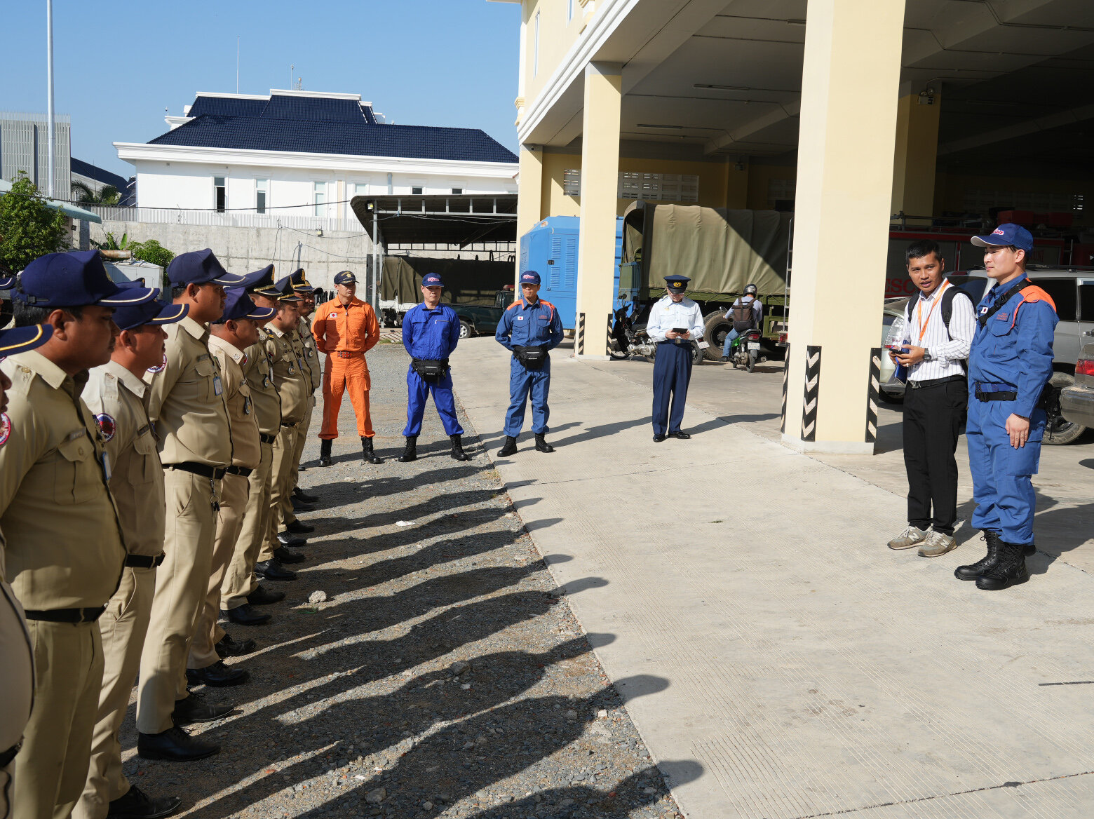 消防車両等国際援助事業