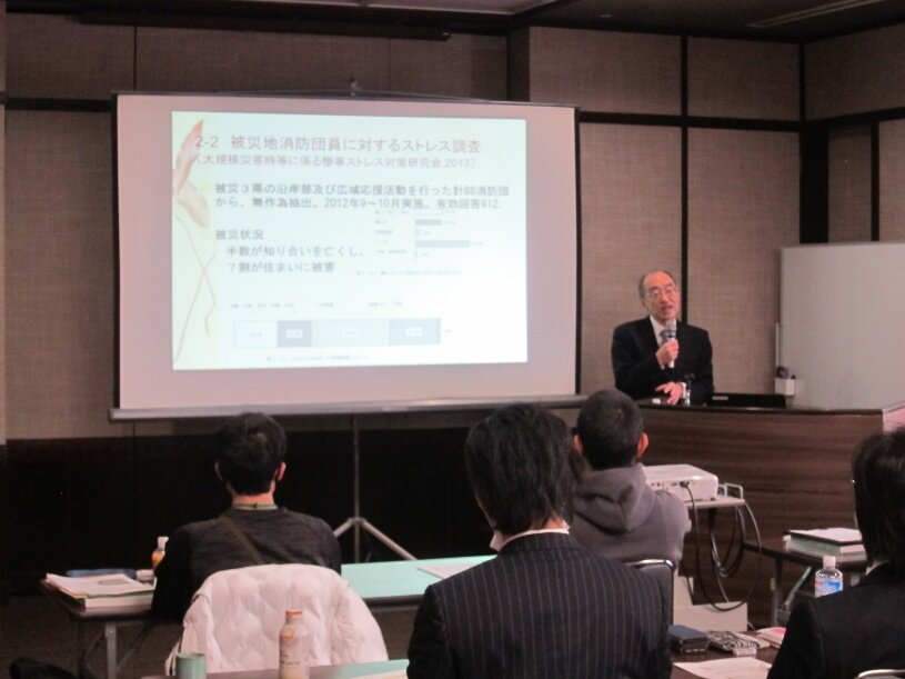 【松井講師講演の様子】