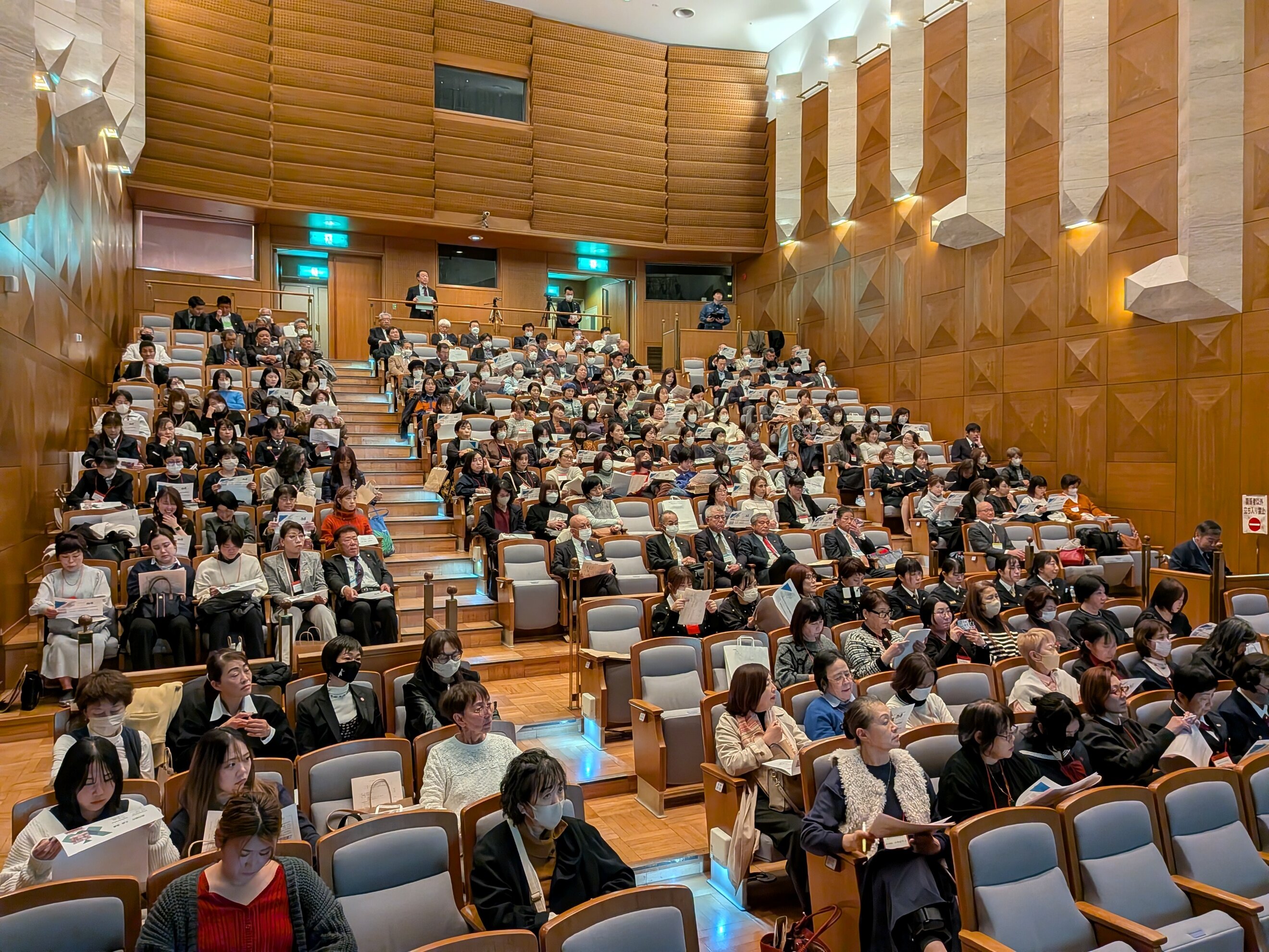 【久高講師講演の様子】