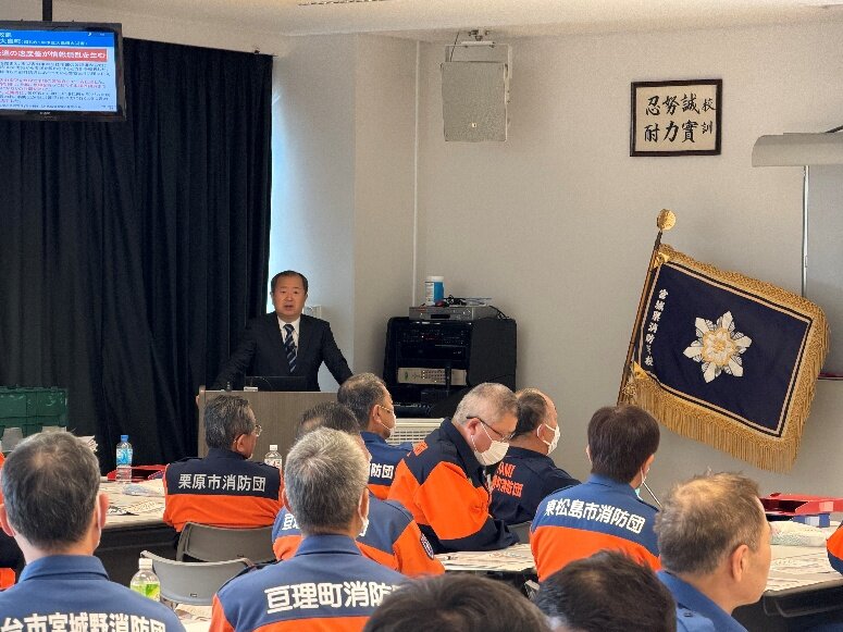 【黒田講師講演の様子】